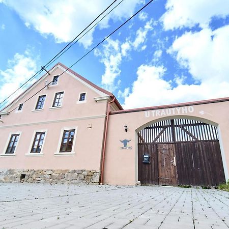 U Trautyho Hotell Zadni Chodov Eksteriør bilde